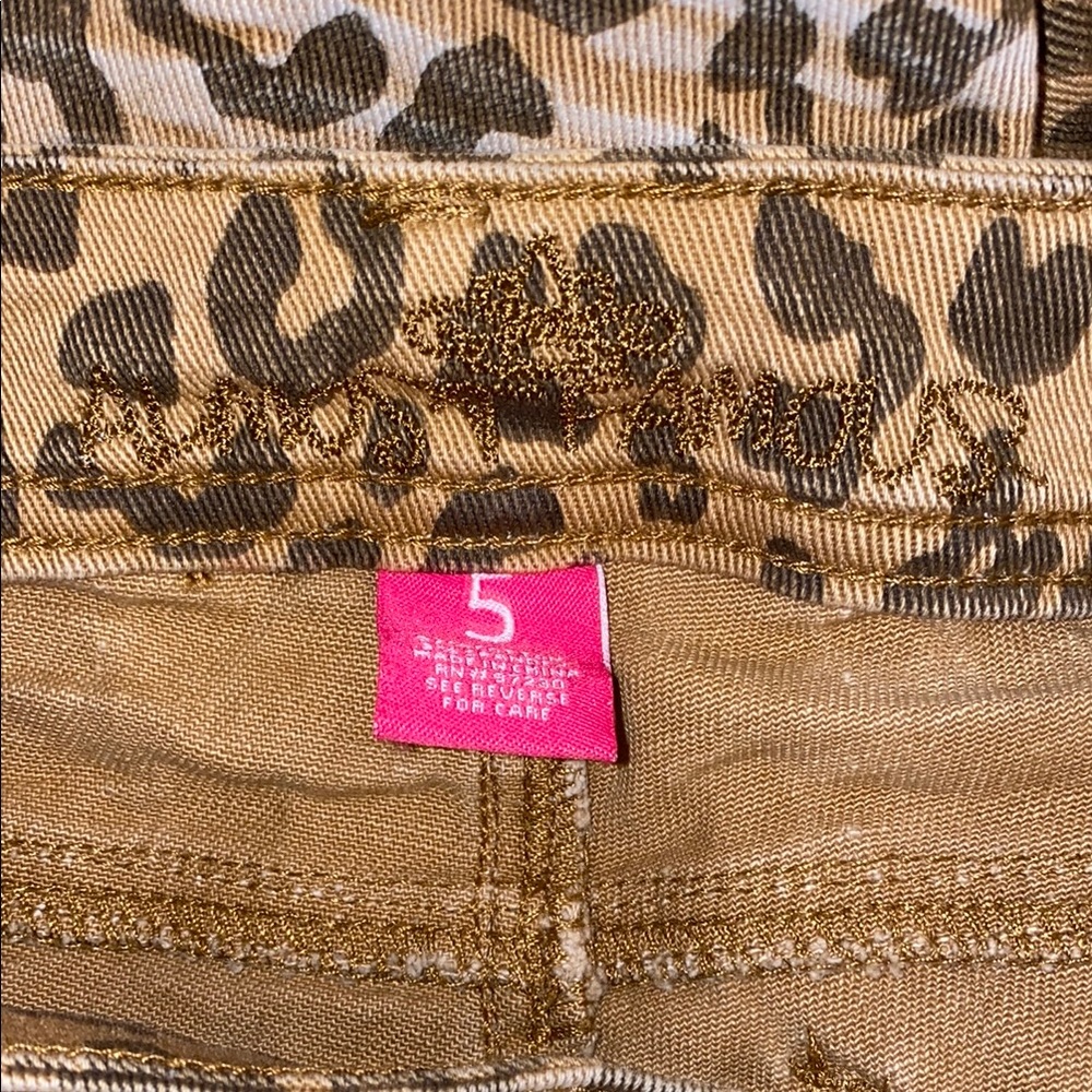 Almost Famous Size 5 Brown Tan Leopard Print Straight Leg Jeans - Picture 2 of 13